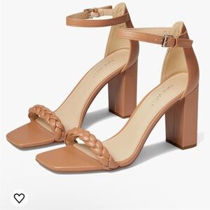 Nine West Allha M Ankle Straps Beige Faux Leather Buckle Heels Sandal Size 9